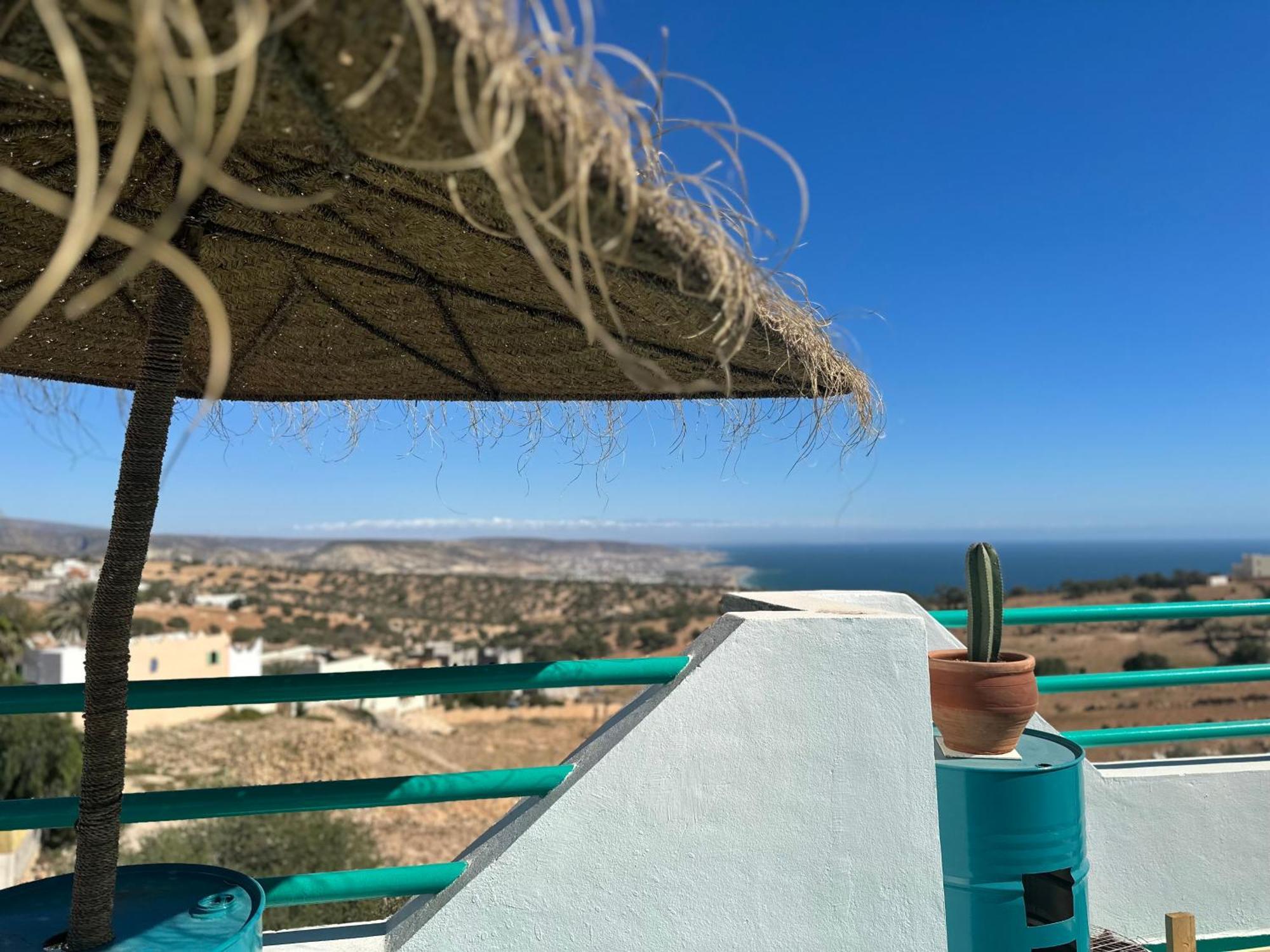 Surf And Yoga Retreat Dar Zina Guest house